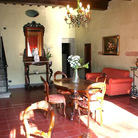 Villa Marisel *